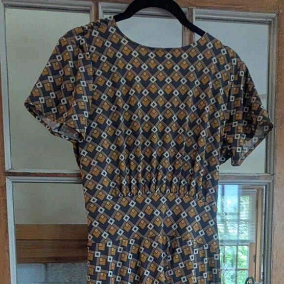 Karina Dress M/L - Picture 6 of 13